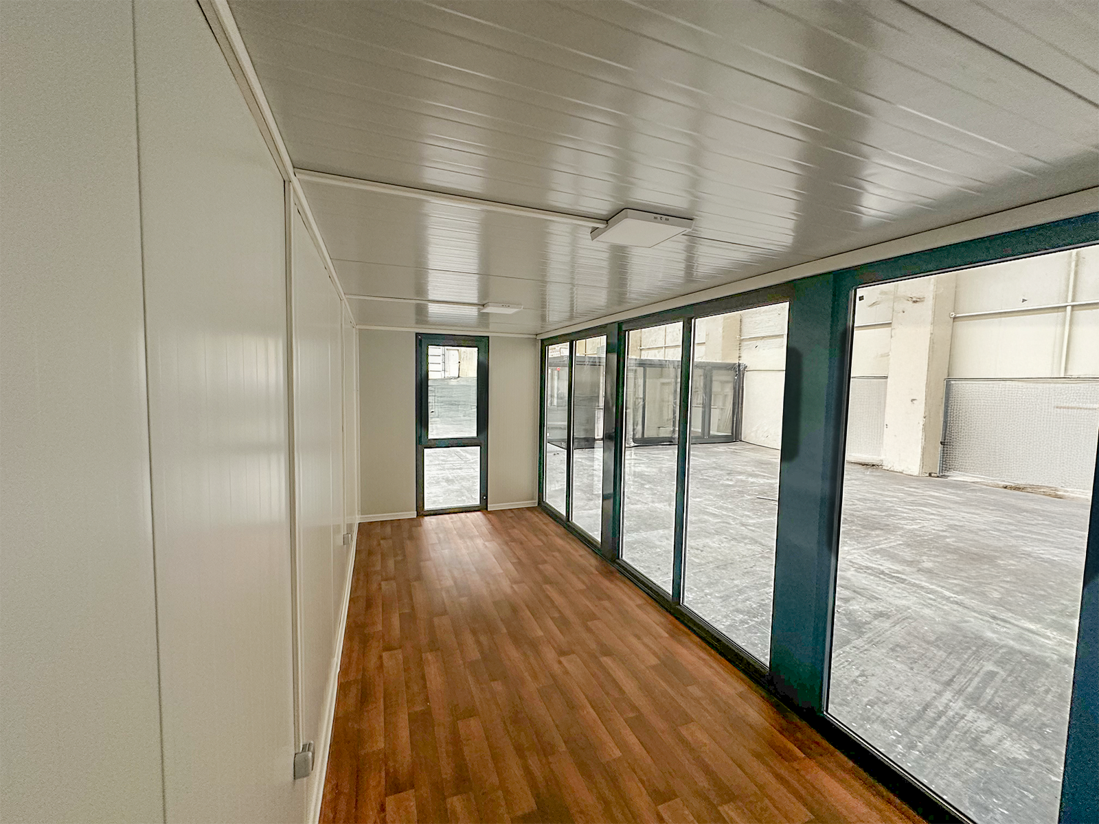 Falcon Wohncontainer & Bürocontainer Modell